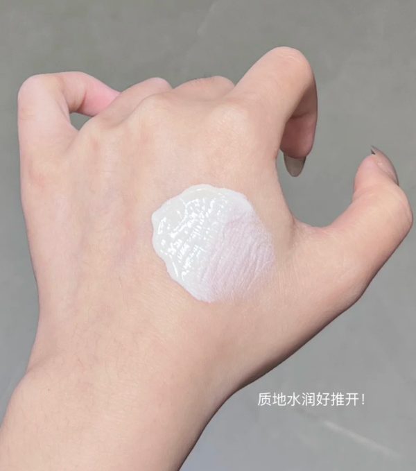 LA ROCHE-POSAY 理膚寶水 全護極致抗油光防曬亮白乳 30ml：圖片 4