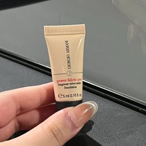 Giorgio Armani 完美絲絨水慕斯粉底 5ml #02