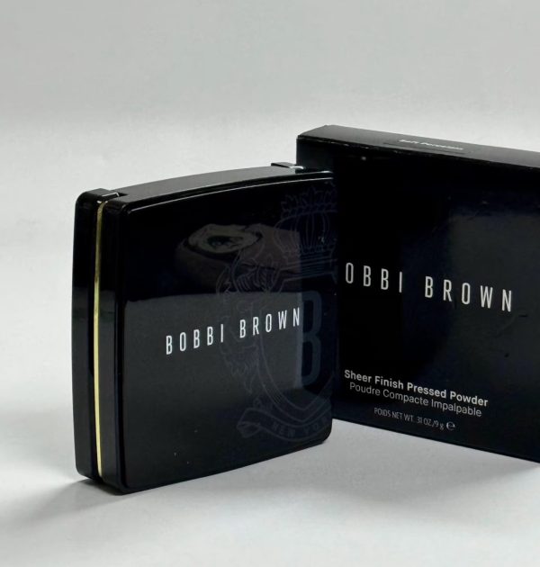 Bobbi Brown 輕隱毛孔柔焦蜜粉餅 9g #01：圖片 6