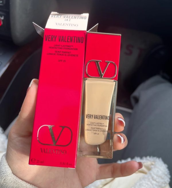 Valentino 高訂輕透粉底液 25ml #LIGR2 粉一白