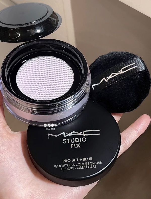 MAC 超持妝輕透濾鏡蜜粉 6.5g #絕絕紫：圖片 2